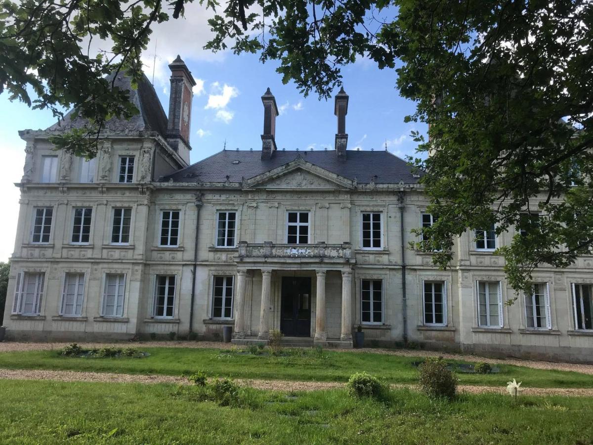 Chateau L' Escale Saint-Herblon Exterior foto